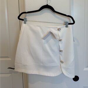 Alexia Admor - Pearl Button Skirt